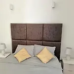 And Modern Flat