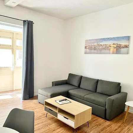 And Modern Flat Appartement *