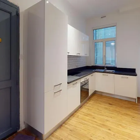 And Modern Flat La Valette