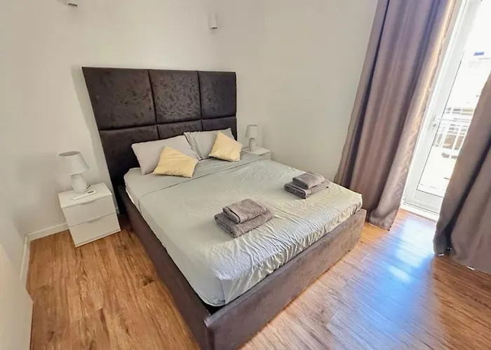 And Modern Flat Валетта